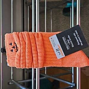 Pumpkin slouch socks